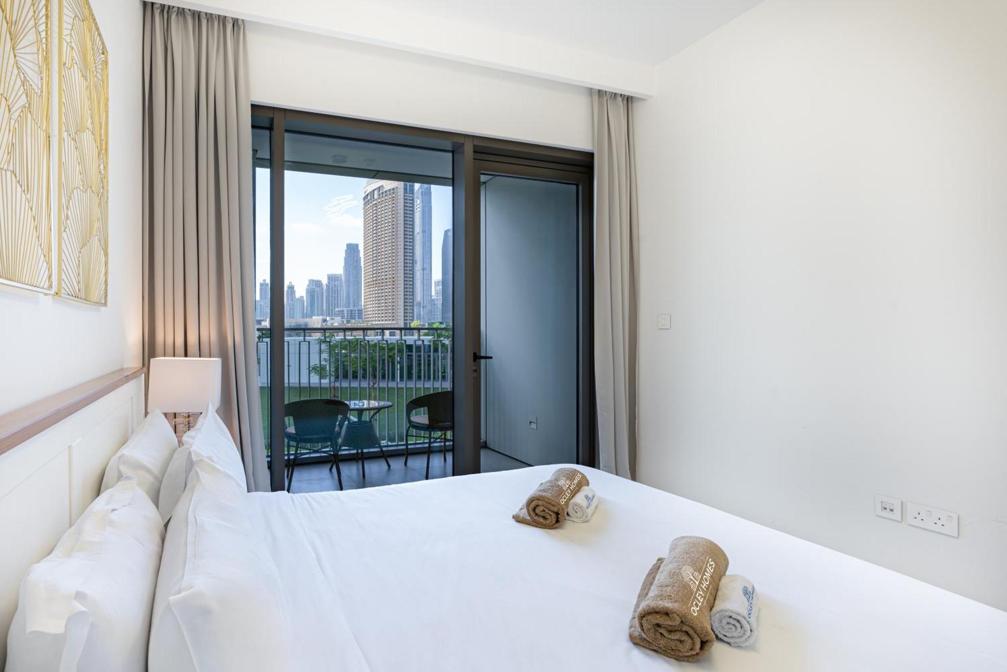 Beautiful With Full Burj View In Downtown *