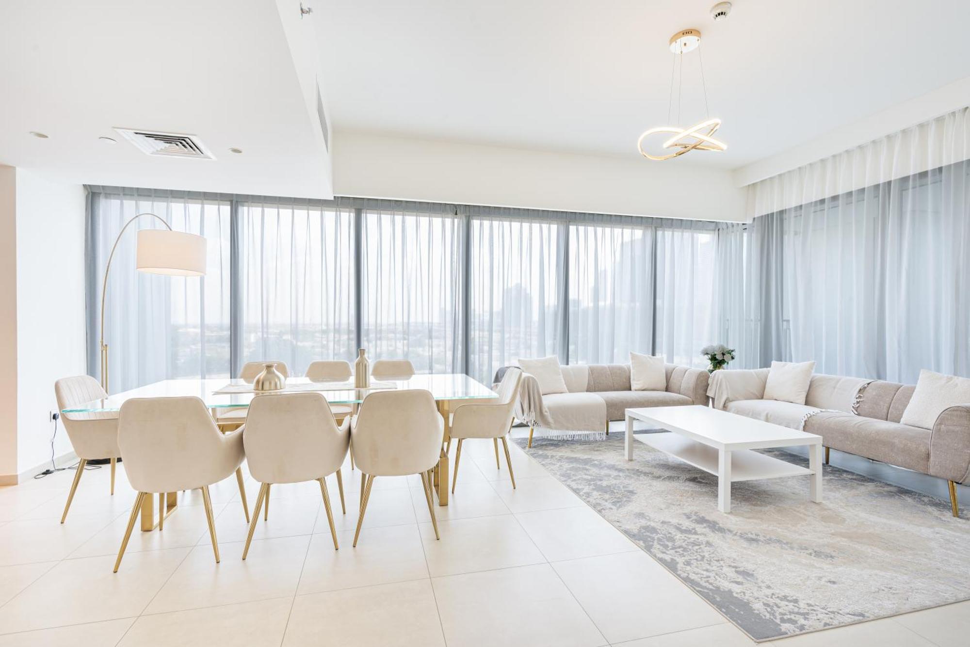 Beautiful With Full Burj View In Downtown